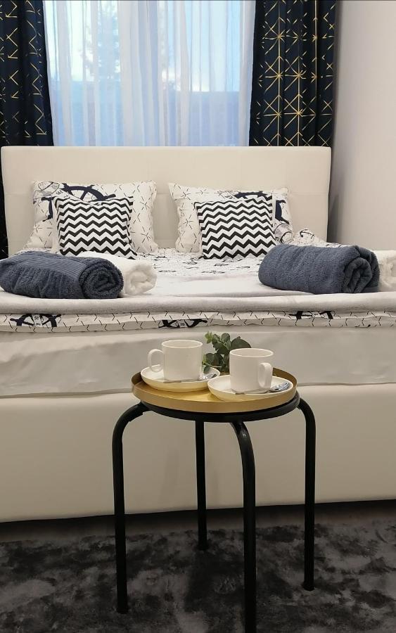Apartament Portowy Wilkasy Bagian luar foto